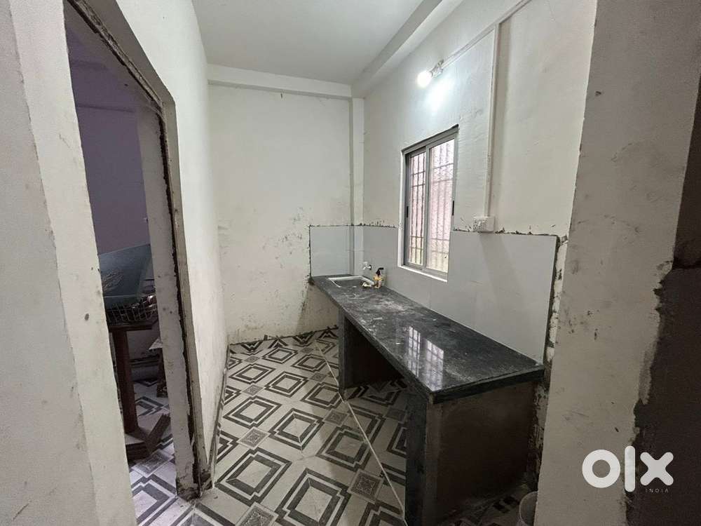 2 rooms available with attached kitchen and washroom for 4 boys only