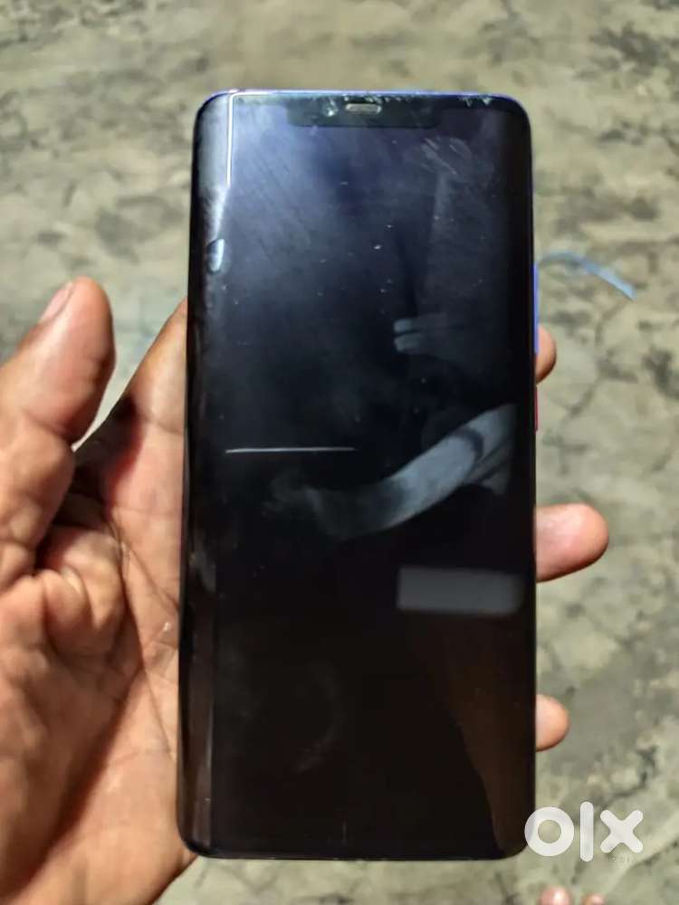 Huwai mate 20 pro 6/128 neat and good condition no complaints
