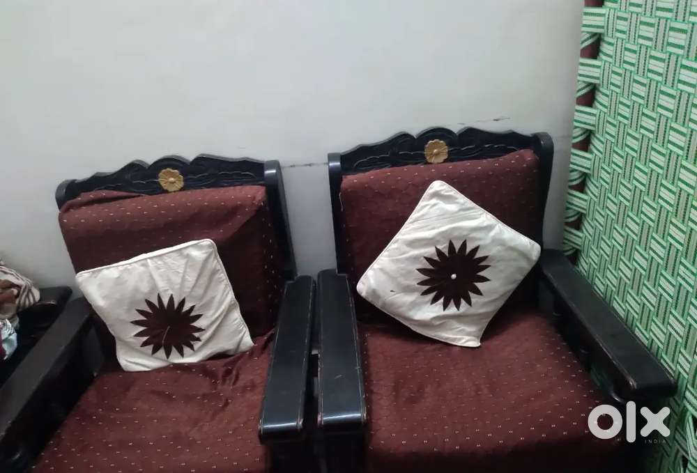 Sofa n dining table on sale