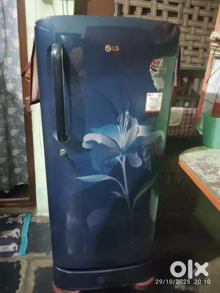 LG FRIDGE  single door