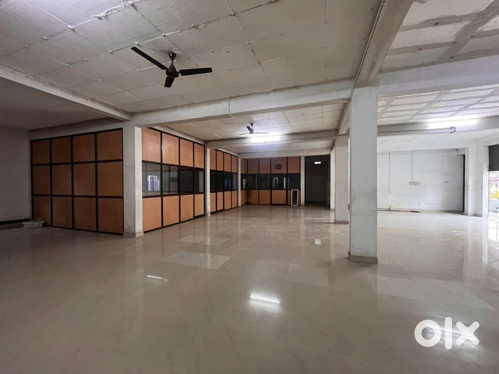 4000 Sqft Kakkanad Ground floor Office commercial space for Rent