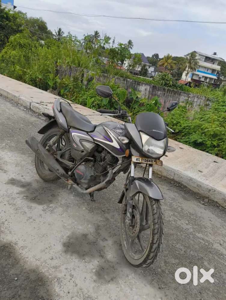 Honda Shine 2015 Model