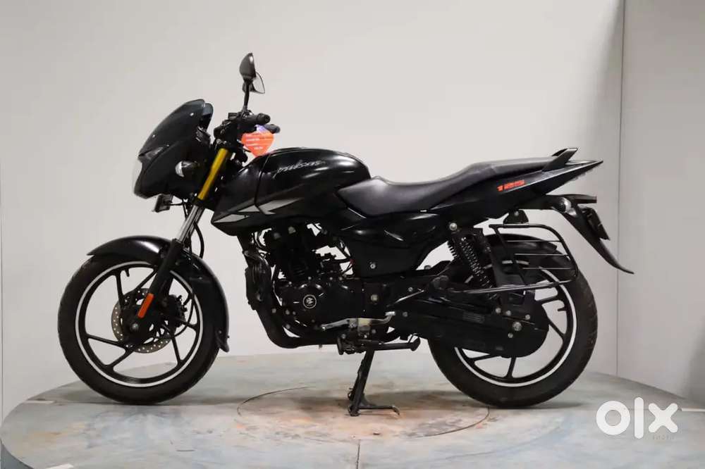 Pulsar 125