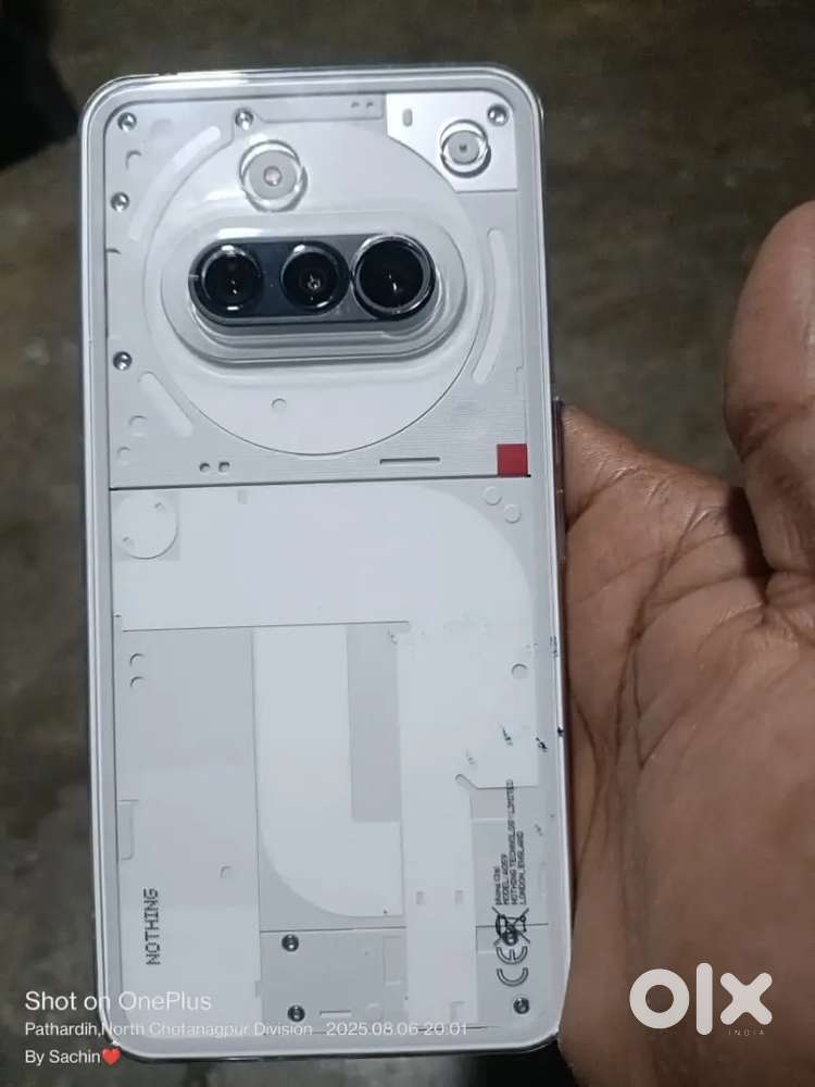 Nothing phone 3a. 8/128