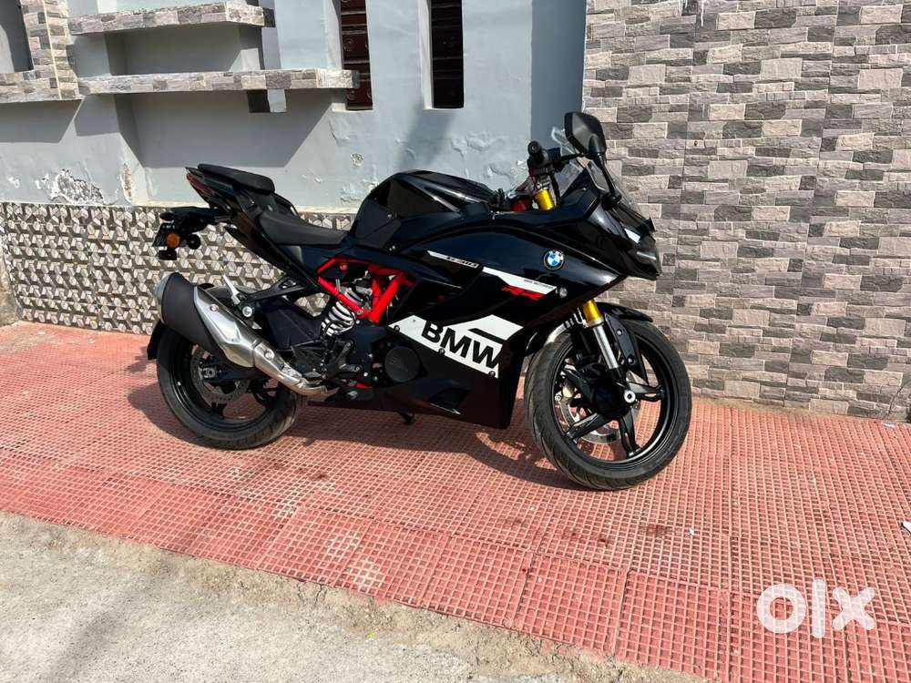 BMW G310 RR model/2023