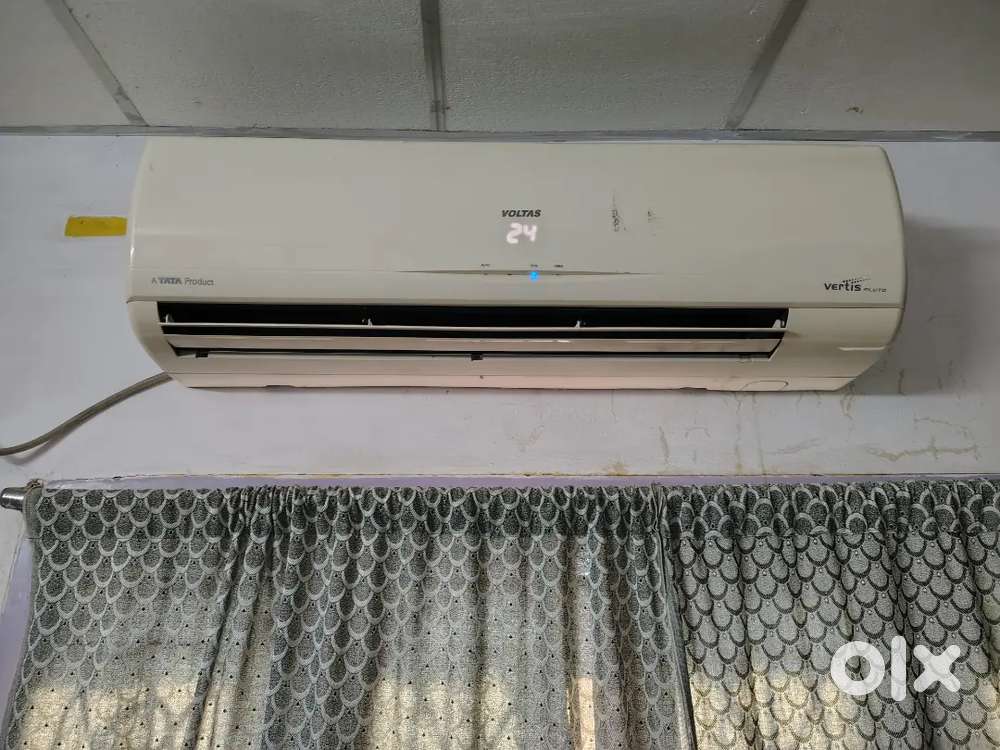 Voltas Ac 1.5 ton in excellent condition