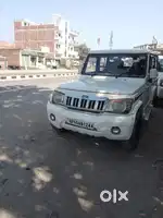 Mahindra Bolero slx October 2012