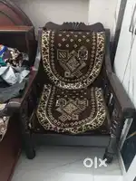 सोफा सेट बिकाऊ है