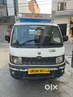 Mahindra supro mini truck