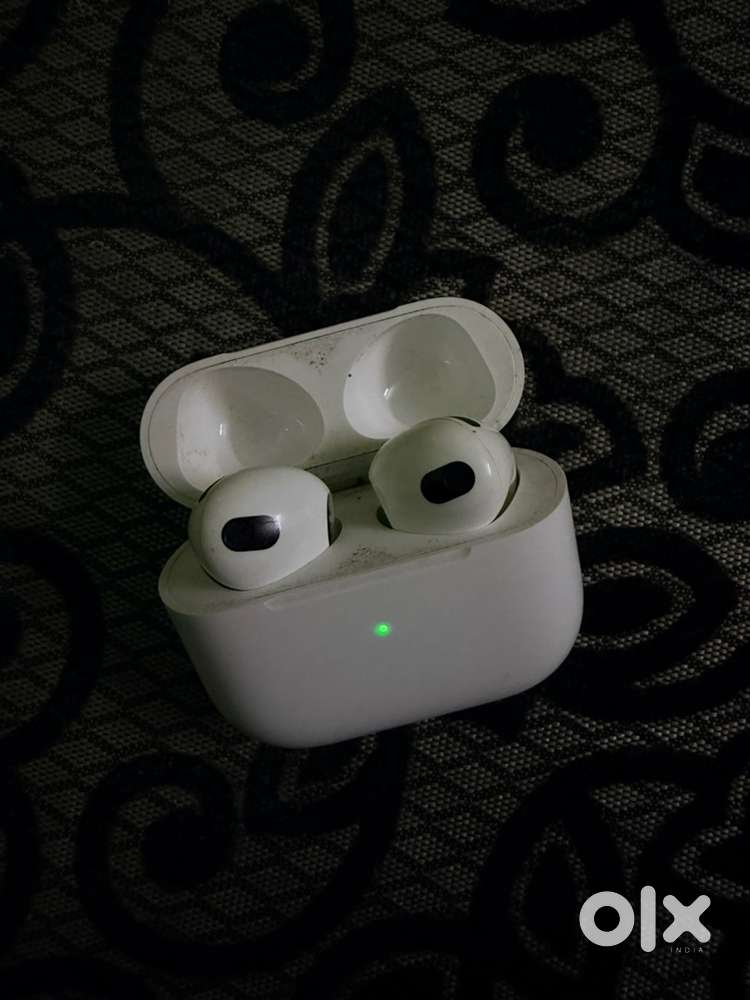 Apple AirPods 3