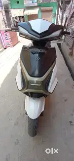 M2GO x1 Electric scooter Sale gud conditions with lithium bettery