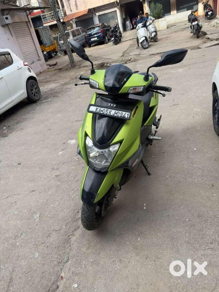 TVs ntroq 125 2018 model in good condition