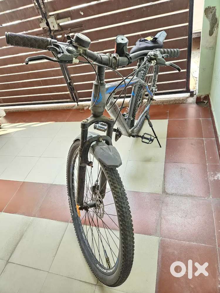 Unicross mountain race one  gear cycle