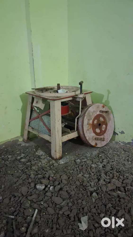 Floor mill आटा चक्की 24 inch