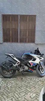 Rs 200 original condition