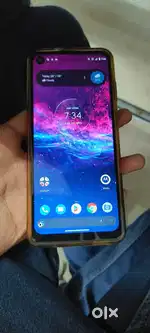 Motorola one action 4gb ram storage 128