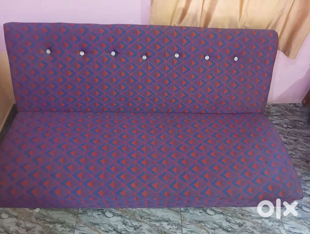 Sofa set in very nice condition 3 piece sofa