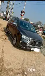 Toyota Innova Crysta 2018 Diesel Well Maintained