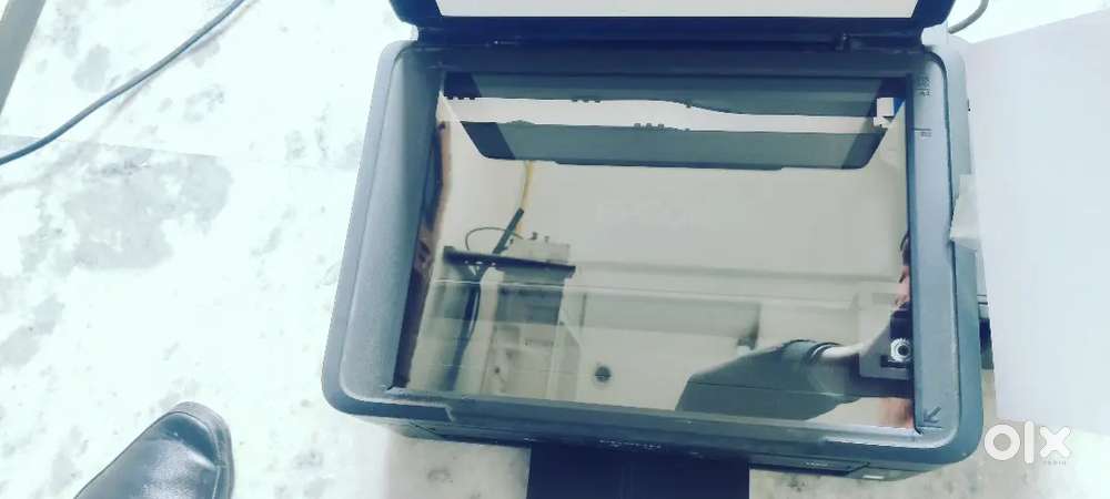 Epson L220 colour printer for sell 5500