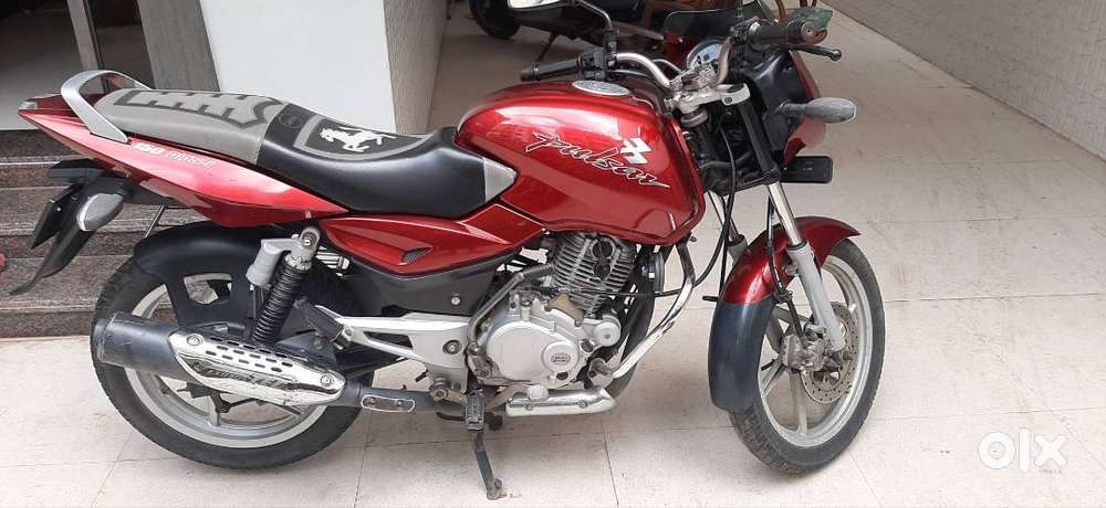 bajaj pulsar 150