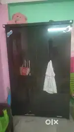 3Door wooden wardrobe