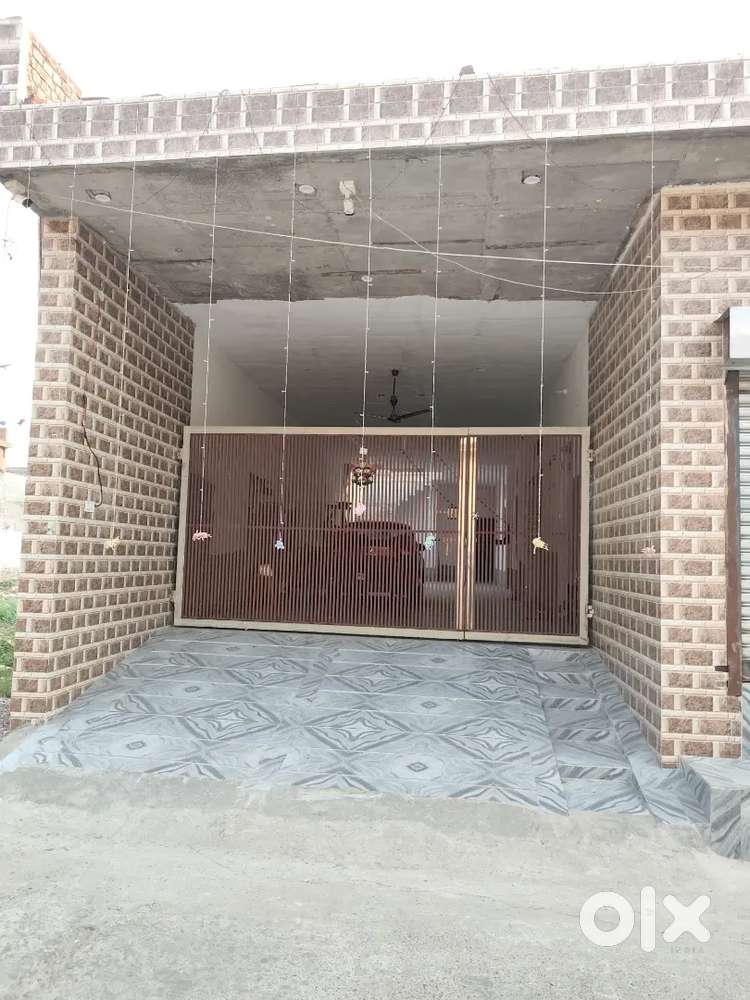 One room one kichen one bhat room sapret portion