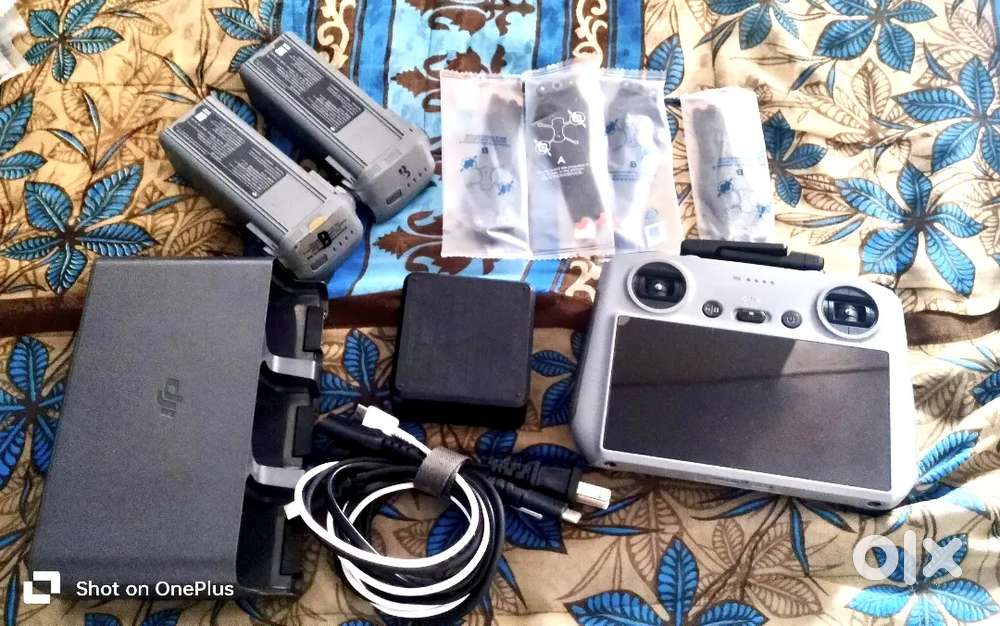 Air3 Drone batterys,100wd charger, display remote, drone safety bag