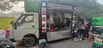 Good looking food truck.