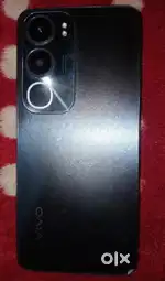 Vivo y29 1 year old emi confirm hai ram hai. 4.. 128gb