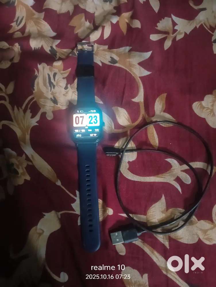 Smart watch fire Bolt smart watch Ninja big screen