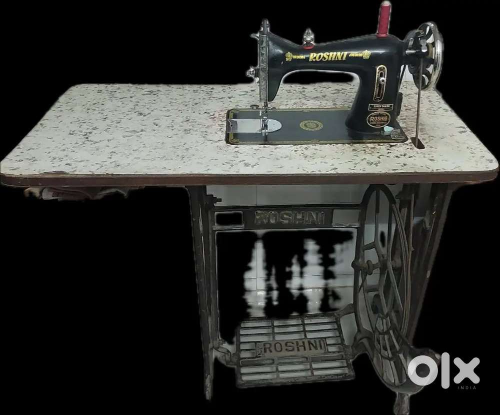 Roshni Sewing machine