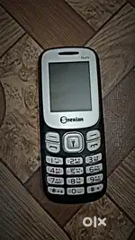 Keypad phone or air pods hai