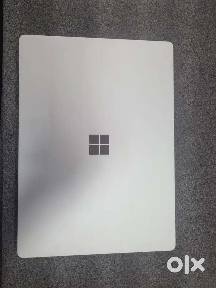 Microsoft Surface Laptop 2 i5 8th