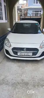 Maruti Suzuki Swift 2023