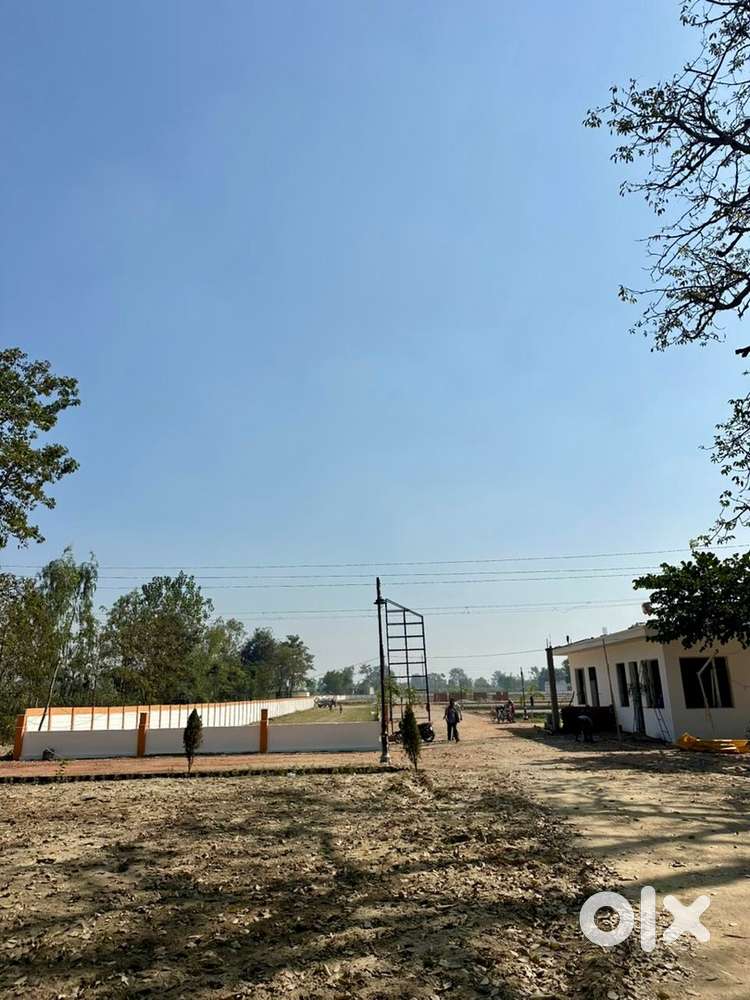 APPROVED PLOTS FOR SALE NEAR MAJOR DHYAN CHAND SPORT  UNIVERSITY