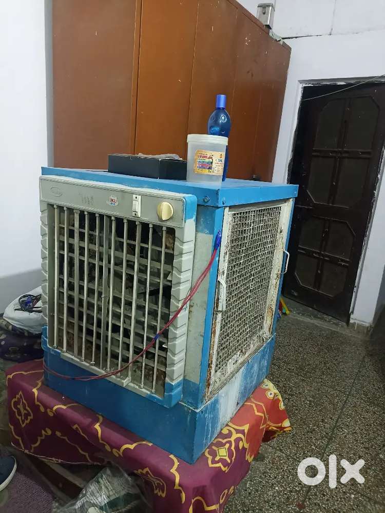 Cooler urgent sale