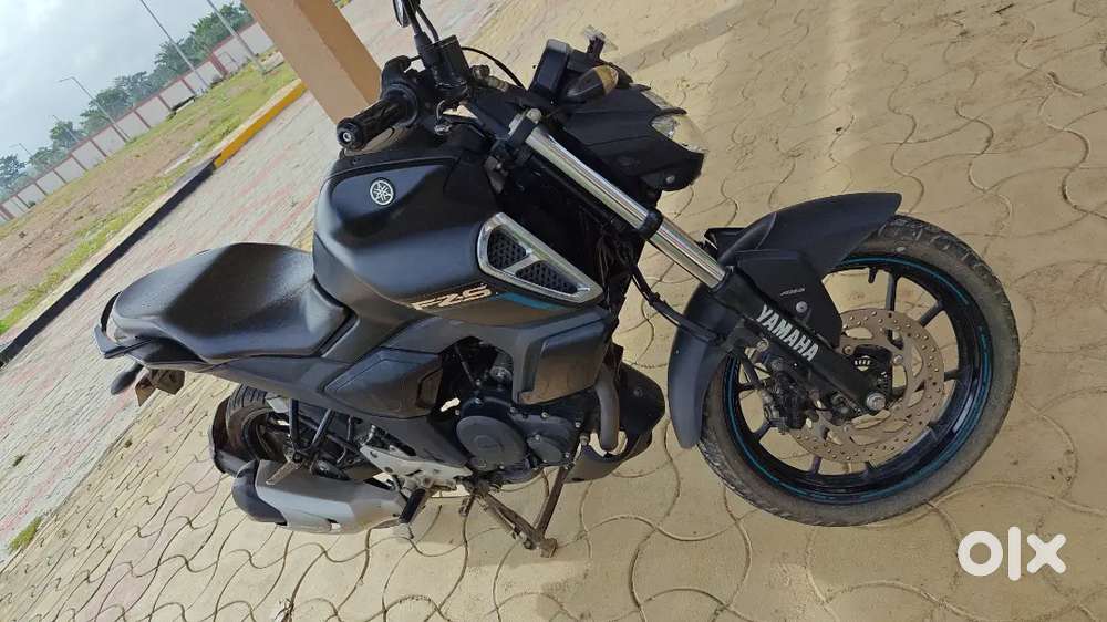 Yamaha Fzs 2019 model