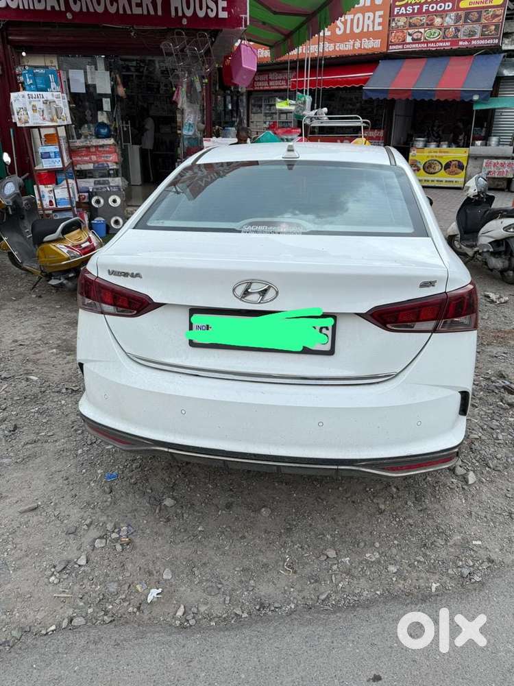 Hyundai Verna 2021 Diesel 68000 Km Driven