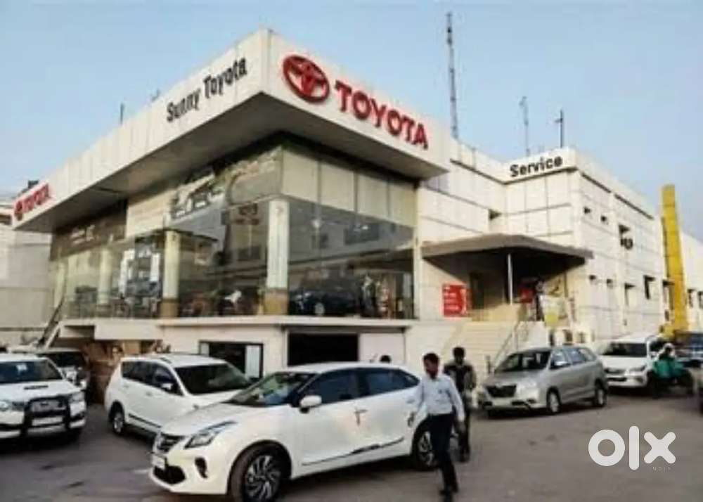 CAR SHOWROOM VACANCY AVAILABLE IN LUCKNOW LOCATION APPLY.