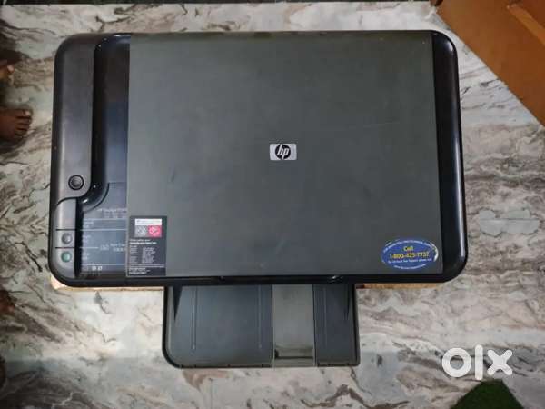 HP F2418 printer on but light blinking problem