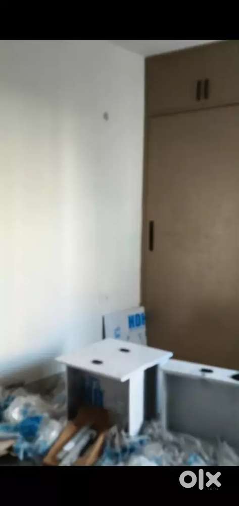 3bhkflat for Rent At Escon Primera PR-7road Zirakpur