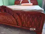 Pure sagun wood Bed like new