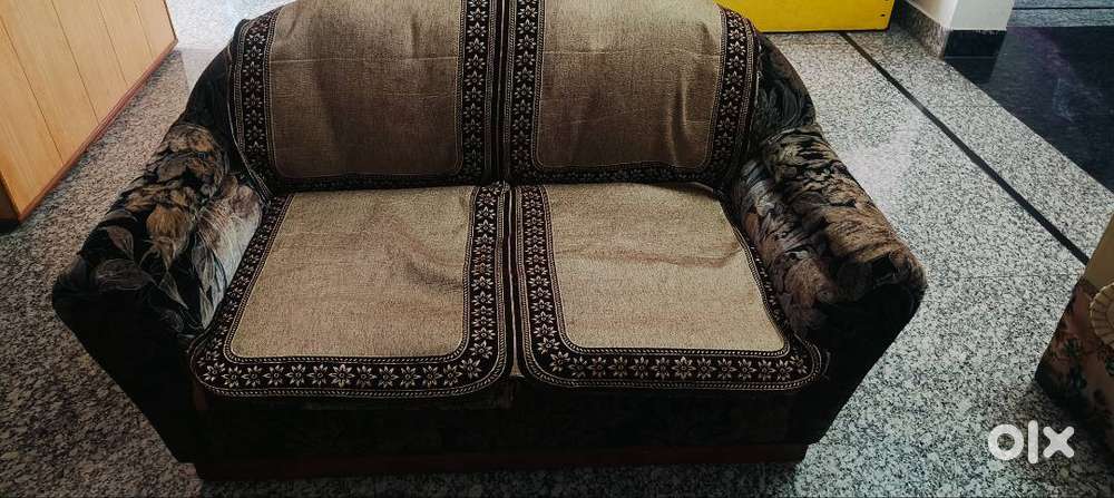 Sofa for sell