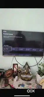 LG UHD 43 INCH TV
