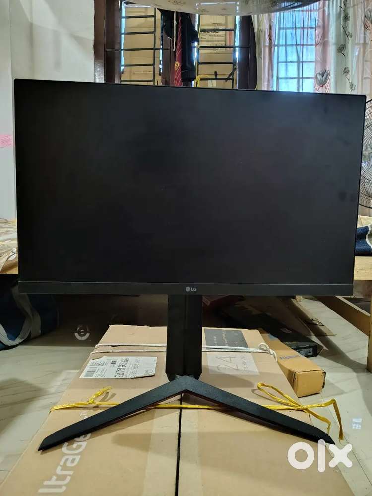 LG ULTRAGEAR IPS MONITOR