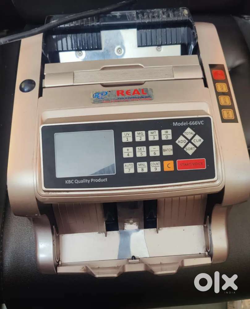 Cash counting machine