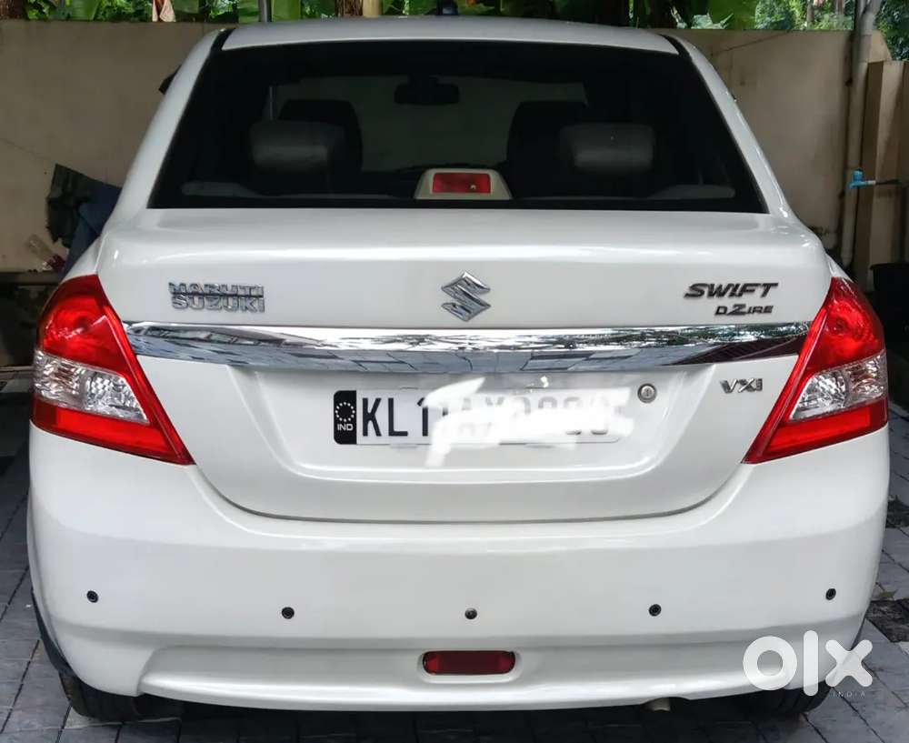 Maruti Suzuki Dzire 2014 Petrol 130000 Km Driven