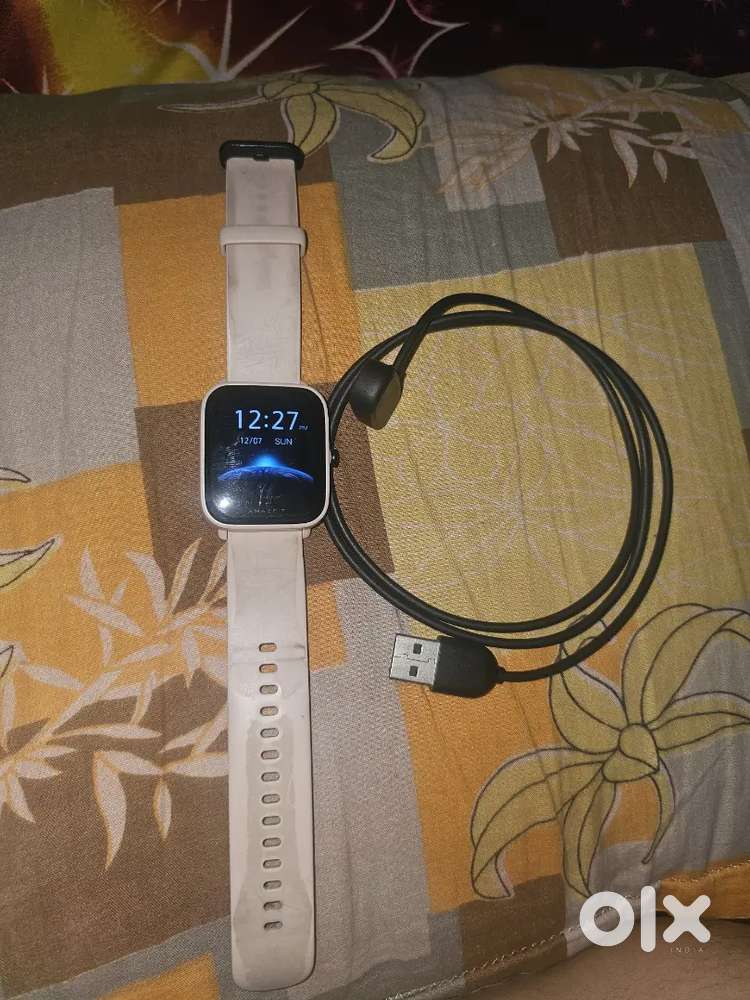 Amazfit bip u pro 1.43 hd display
