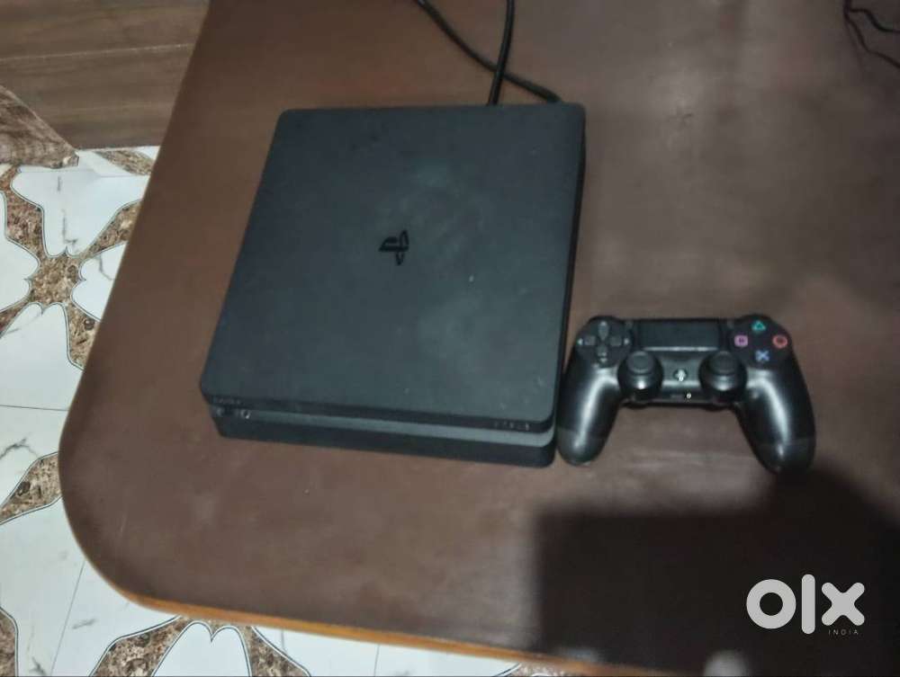Sony PlayStation 4 1TB