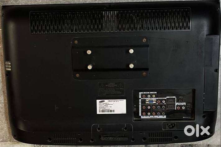 32 Samsung LCD TV for Sale